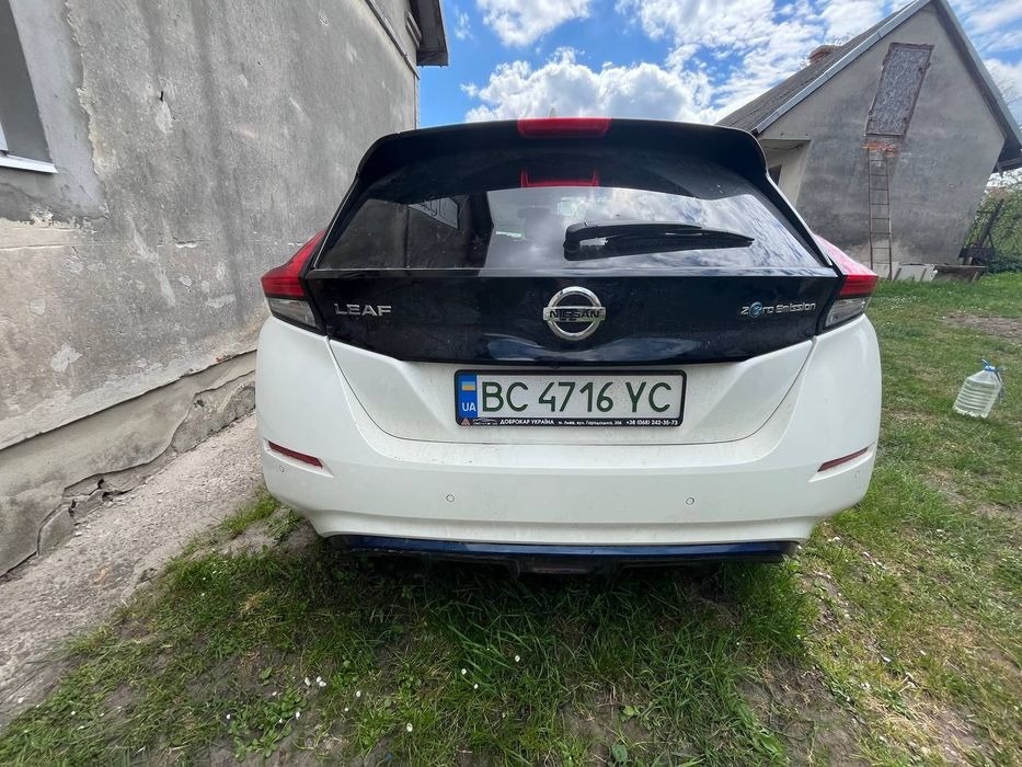 Nissan leaf 2021  28тис км