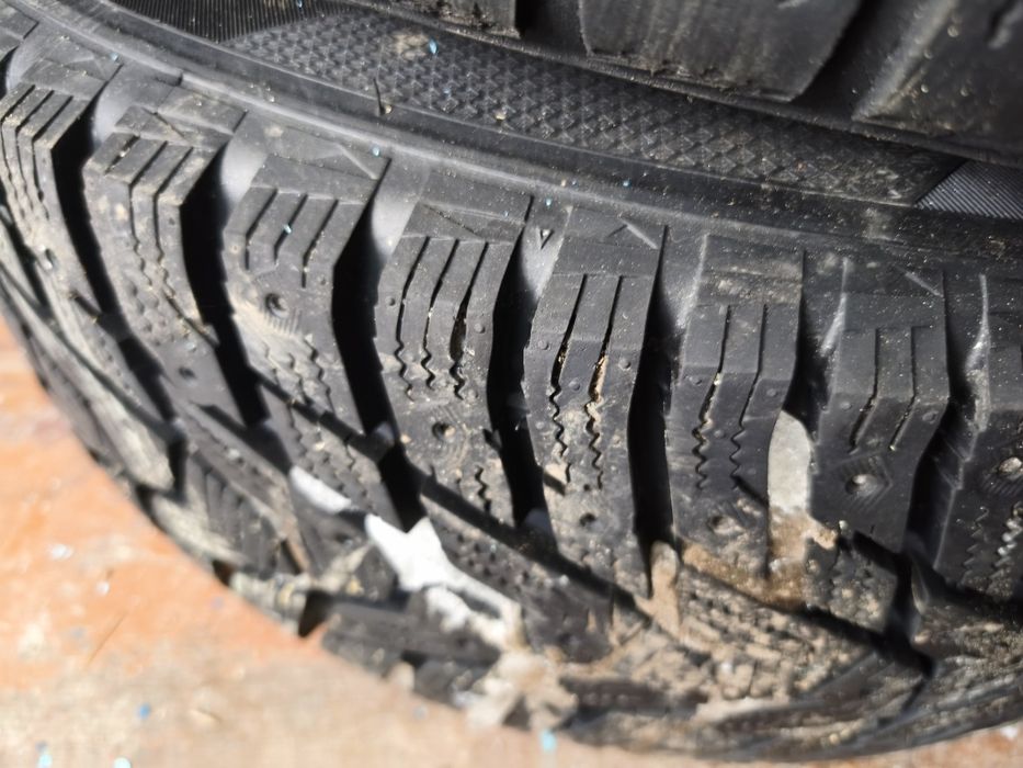 Нова зимова гума Hankook