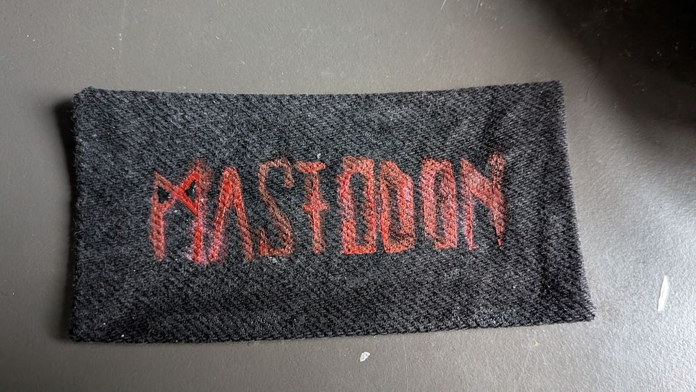 Naszywki kotek, mastodon