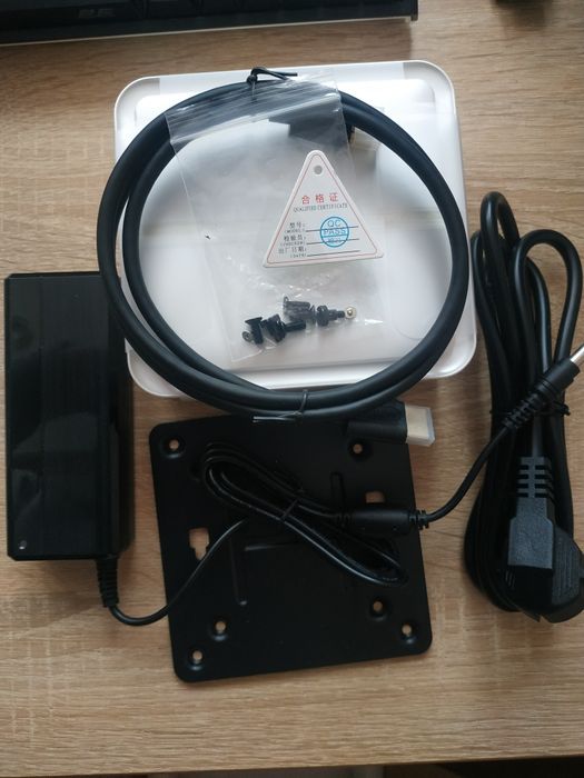 Міні ПК Ryzen 5 6600H Radeon 660M