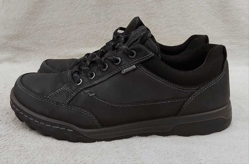 Кросівки     ECCO
