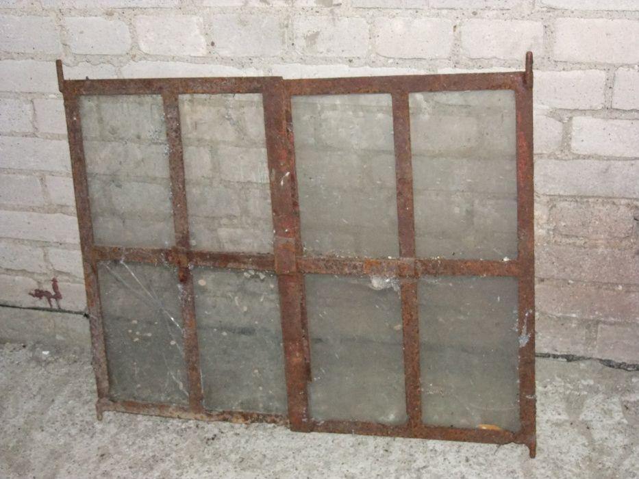 Element okna metalowego