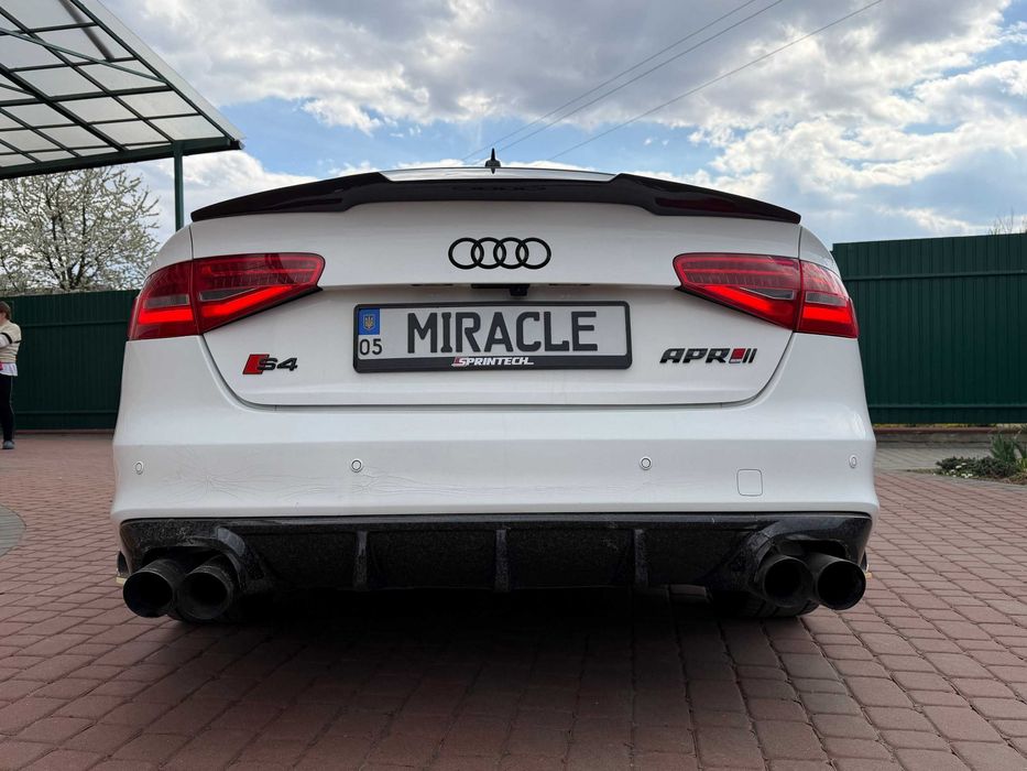 Audi A4 2015 VIN WAUFFAFLXFN043205 фото оголошення 6 з 24