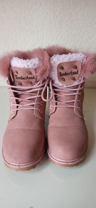 Продам жіночі ботинки