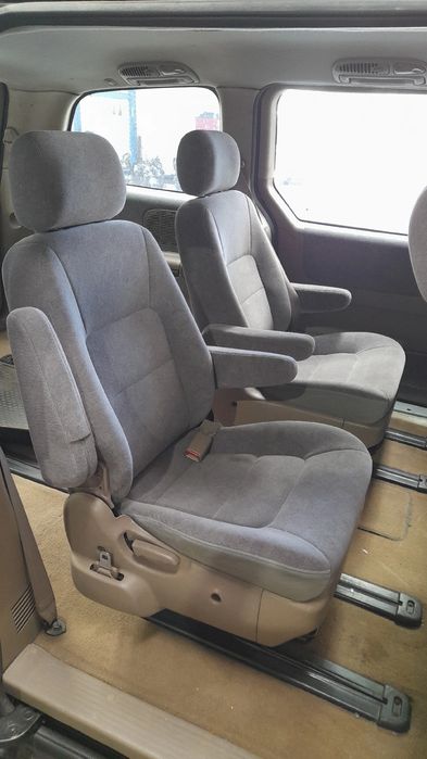 Banco trás KIA Carnival II (GQ)