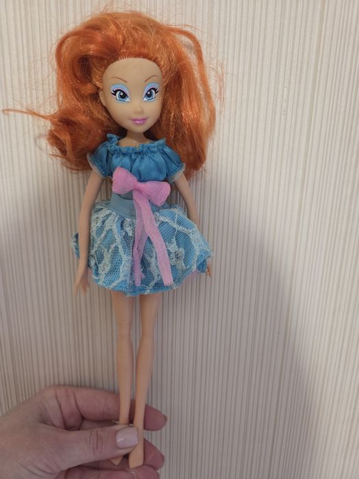 Лялька вінкс   Блум  .