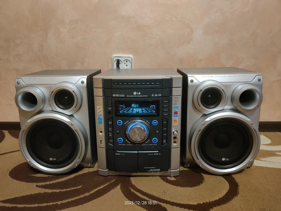 Продам музыкальный центр LG LM-K3365