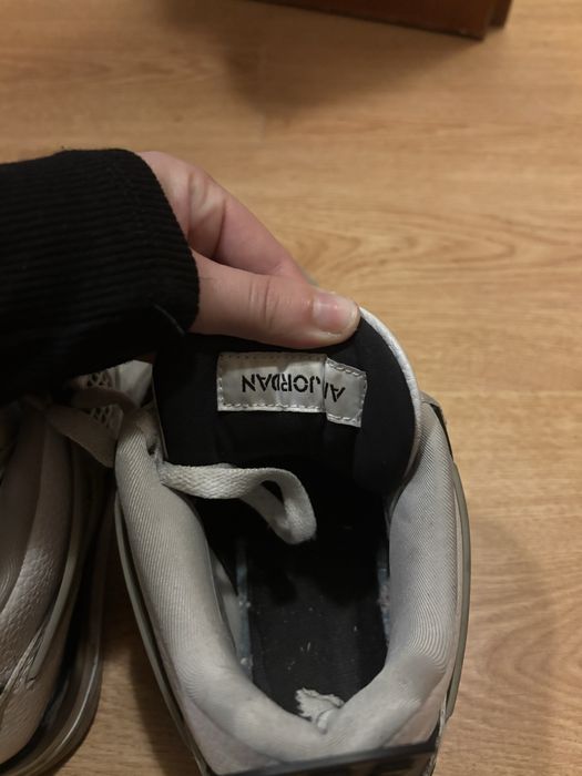 Air Jordan 4 Military Black