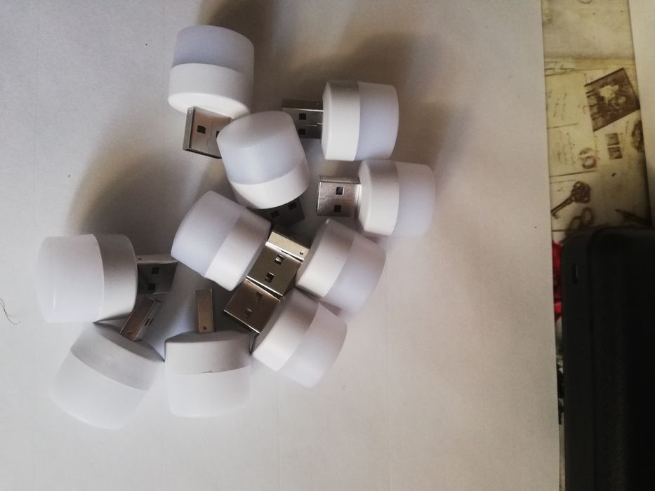 Led світильник під usb