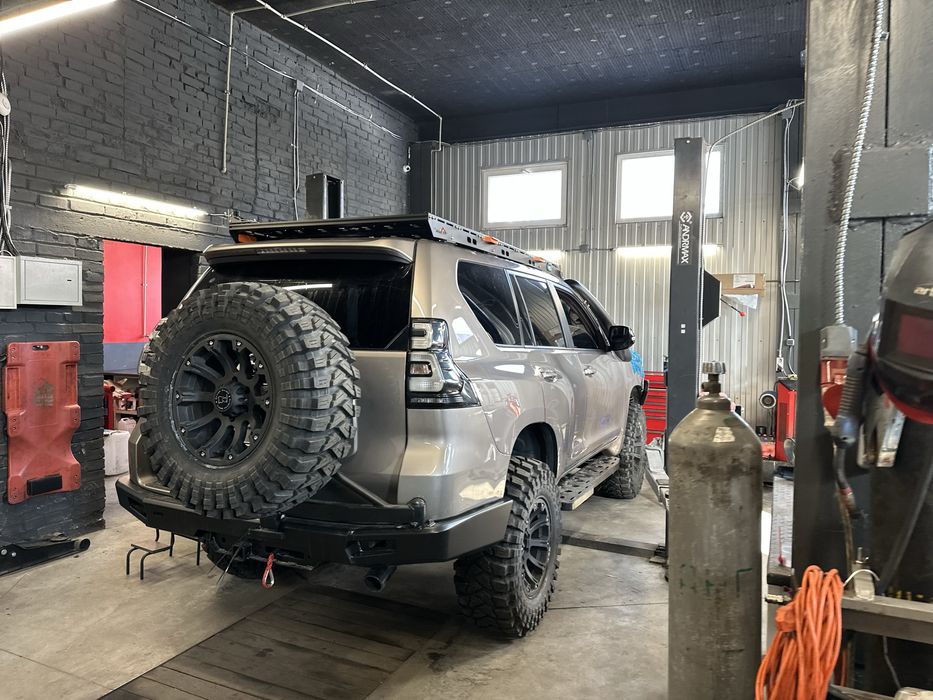 Toyota prado 150 задній силовий бампер