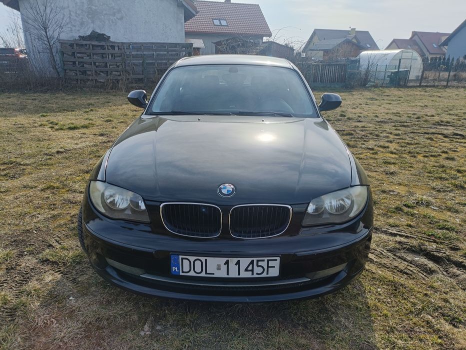 BMW 1 e87 2009 . 2.0d 143 Nowy rozrząd . Zadbany .