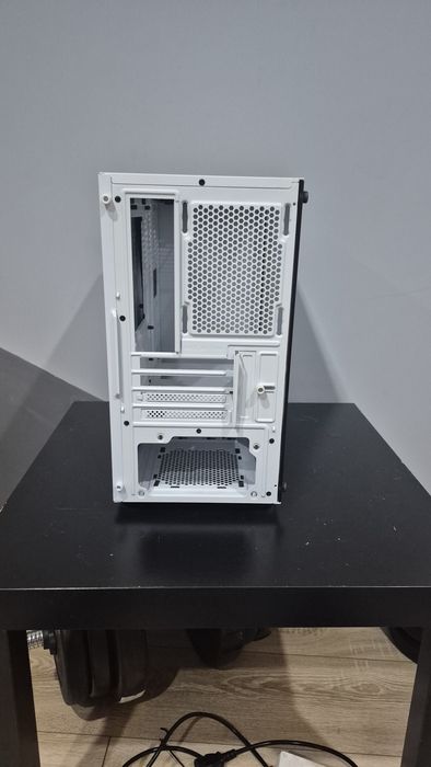 Продаю корпус для ПК Vinga (Новий)