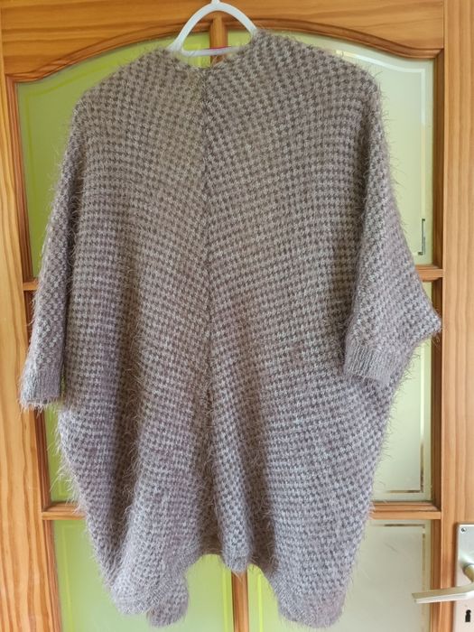 Sweter damski Amisu z krótkim rękawem rozmiar uniwersalny