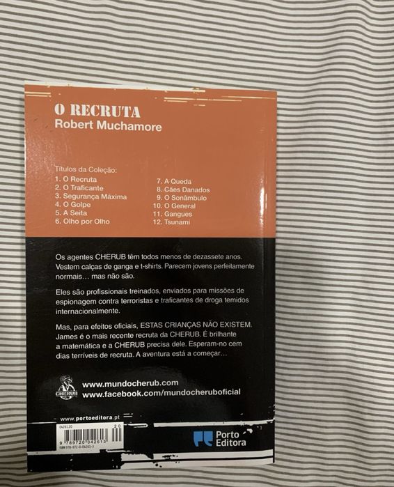 Livro  O recruta