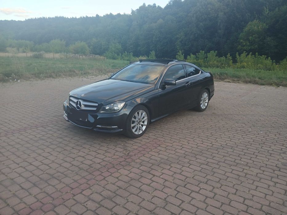 Mercedes-Benz Klasa C Coupe Dach Panorama