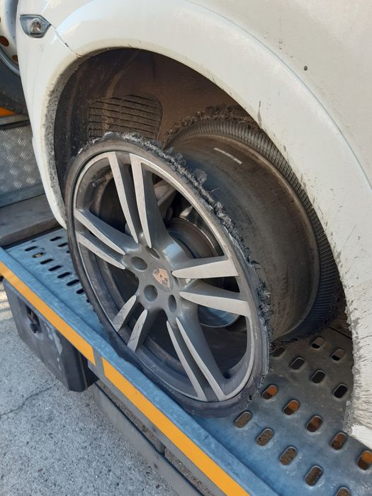 Pomoc drogowa Głowno ,Laweta Głowno ,wulkanizacja  Głowno autonaprawa