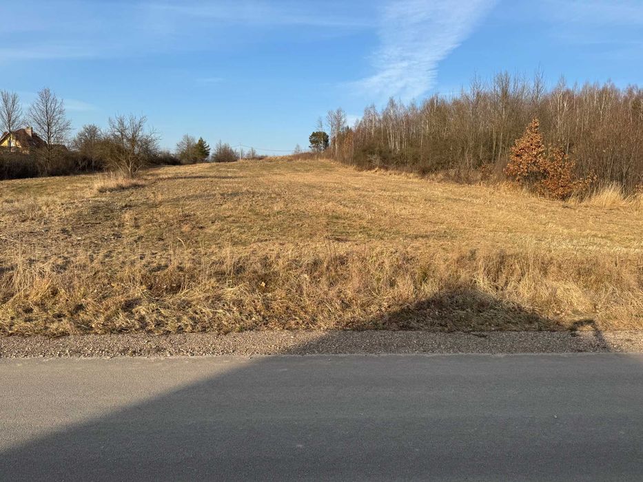 Sprzedam działkę 5000 m2 , piękne widoki , piękna i cicha okolica