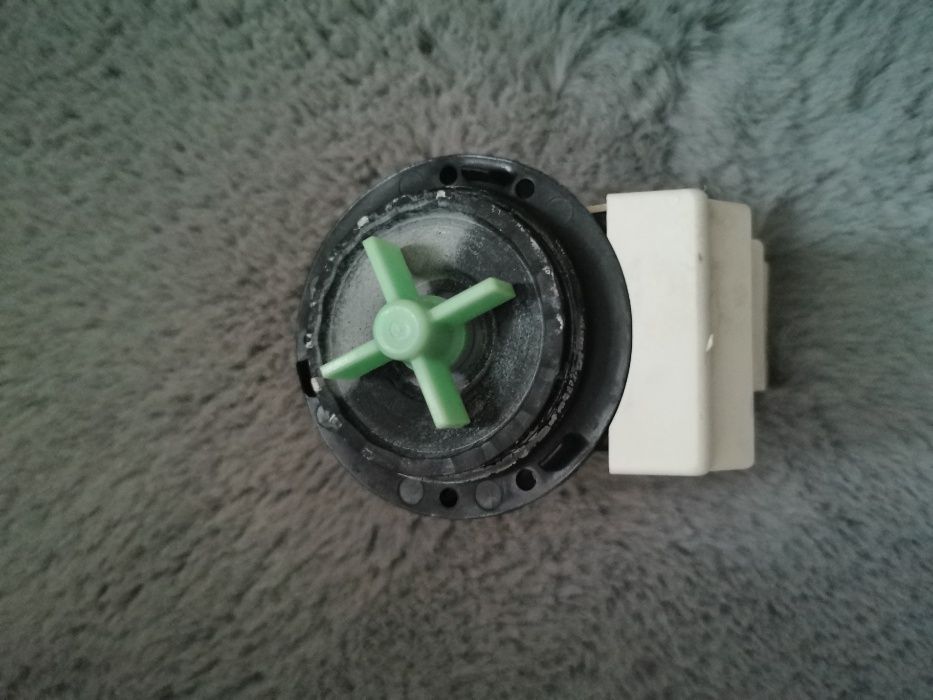 Pompa odpływowa pralki Whirpool