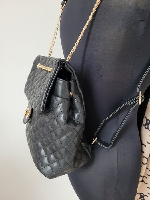 Torebko-plecak pikowany Nowy