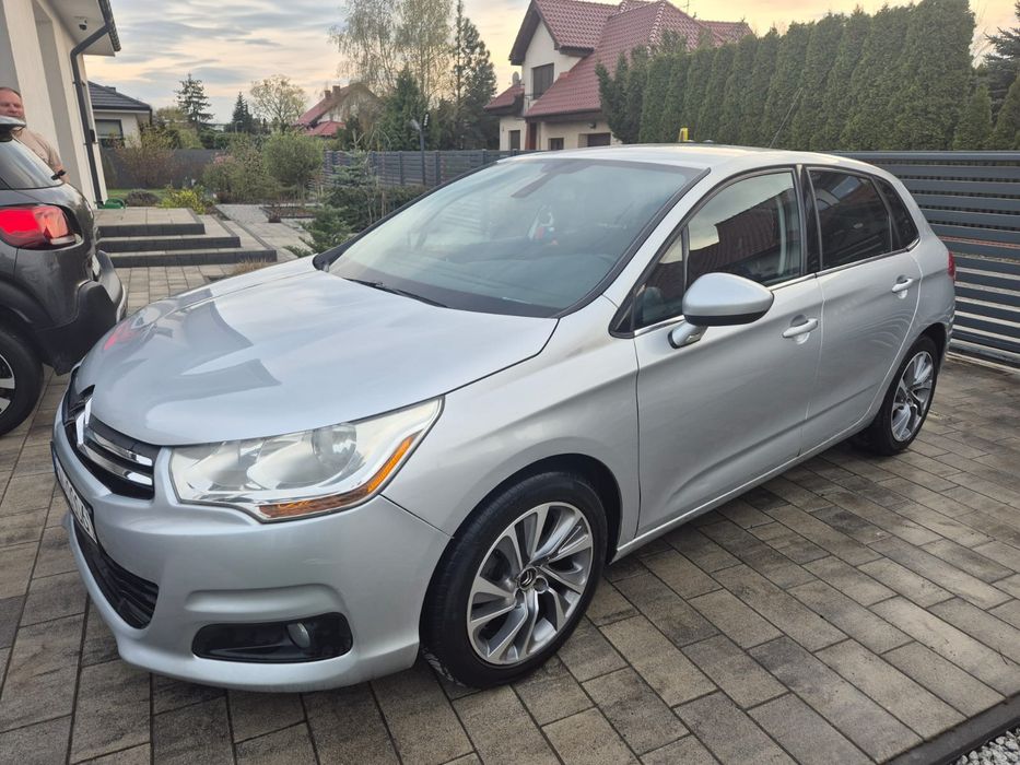 Sprzedam Citroen C4  2013