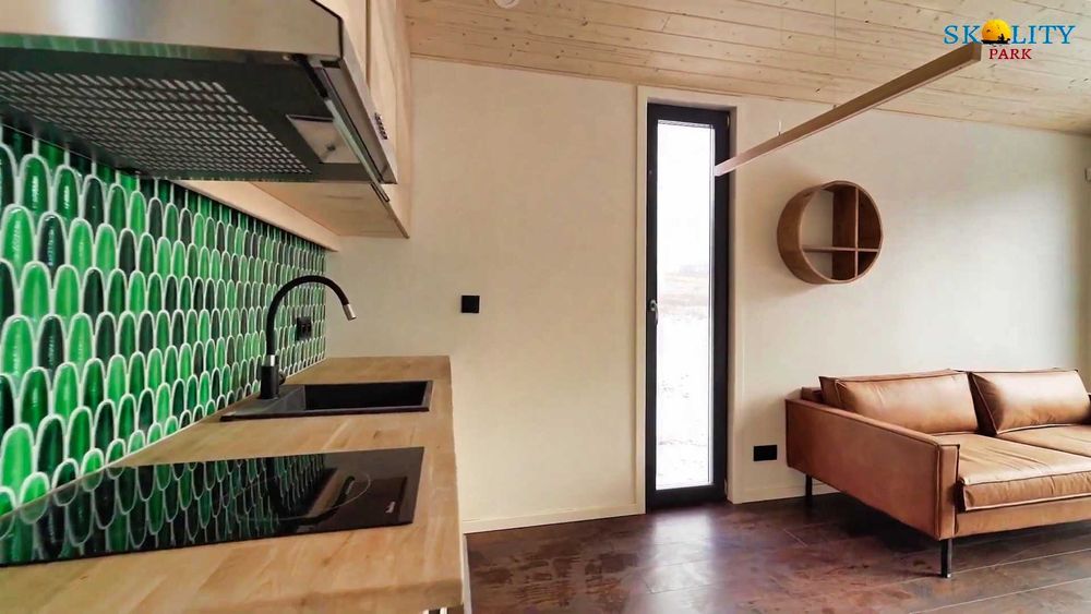 Sprzedam domek letniskowy nad jeziorem