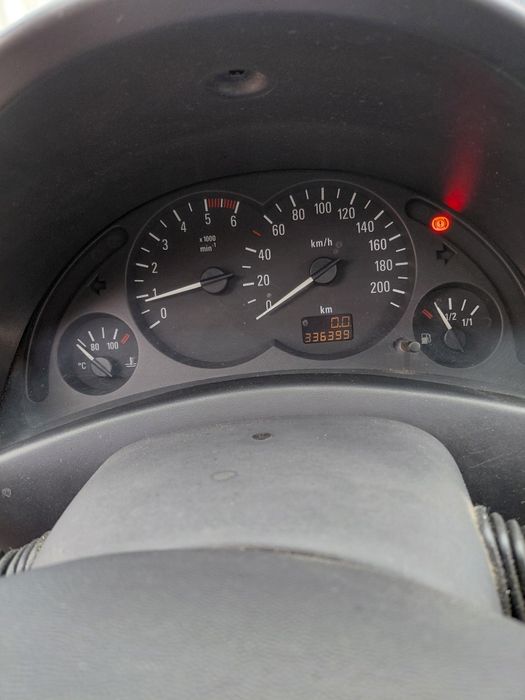 Opel corsa c 1.7 dti