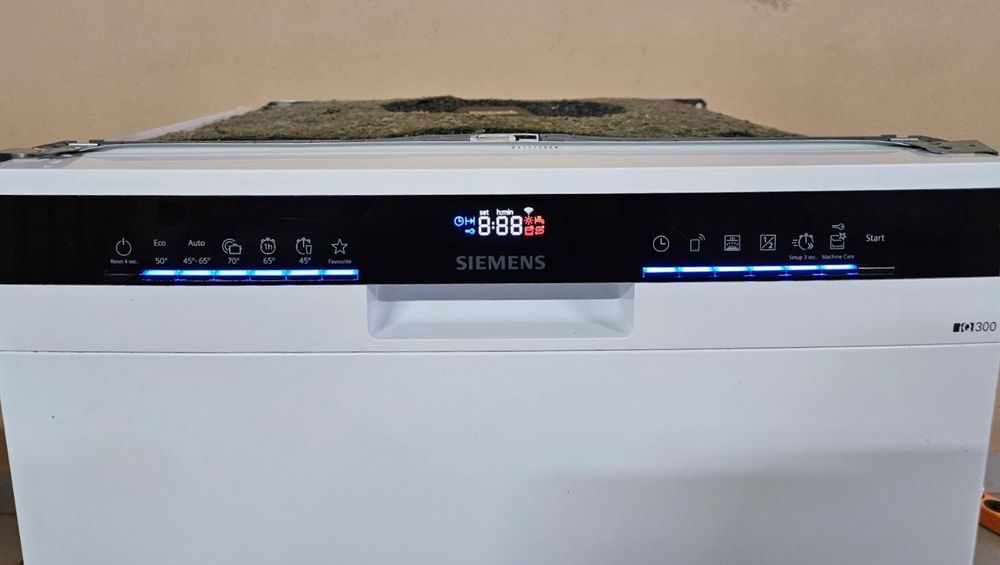 Посудомийна машина Siemens IQ300 WiFi