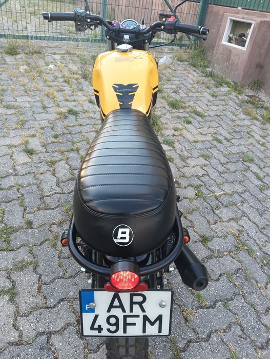 Mota 125cc bullit bluroc