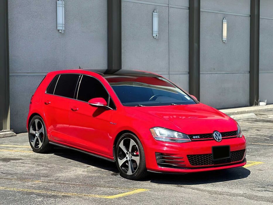 Volkswagen Golf GTI      2015