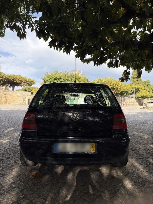 Volkswagen Golf 4 foto 4