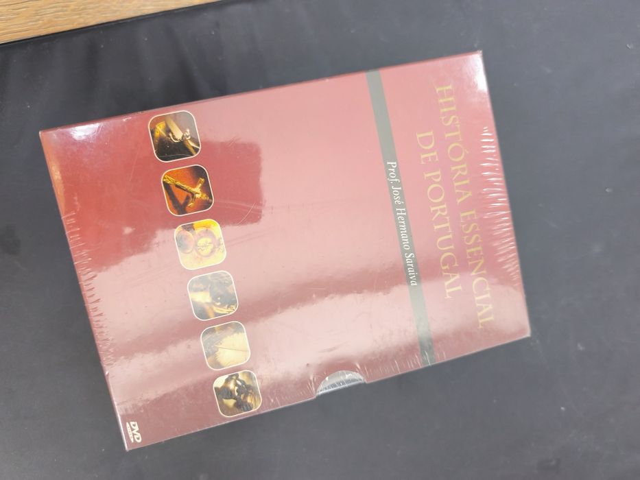 Coleção de dvds com História de Portugal