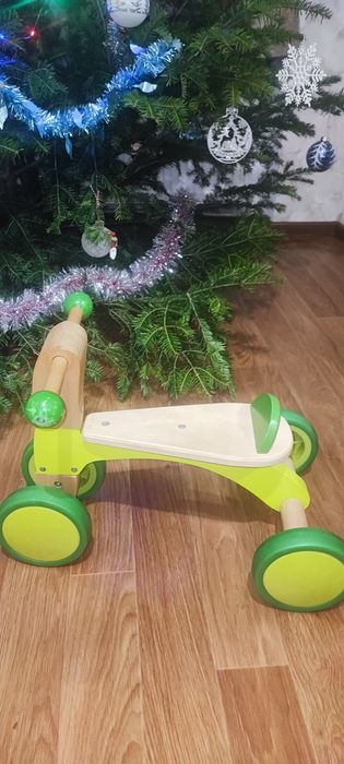Hape біговел дерев'яний