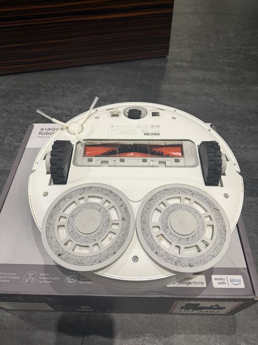 продам Продам Робот-пилосос Xiaomi Robot Vacuum S10+