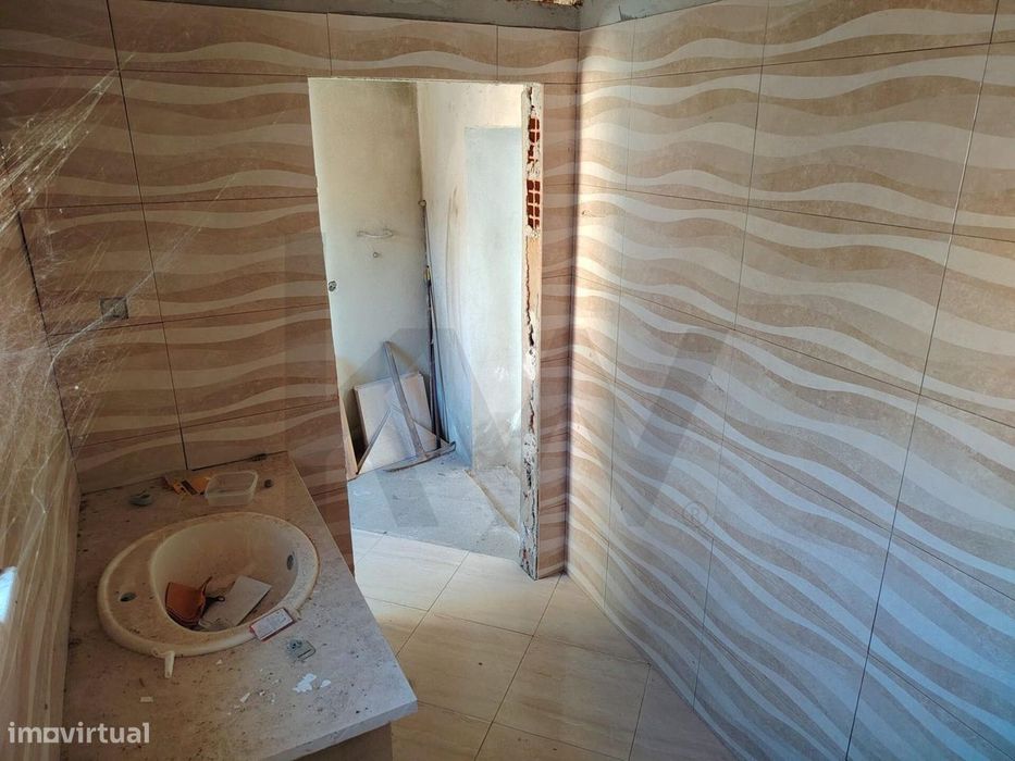 Moradia Térrea T3 em Monte Redondo – Personalize a Casa dos Seus Sonho