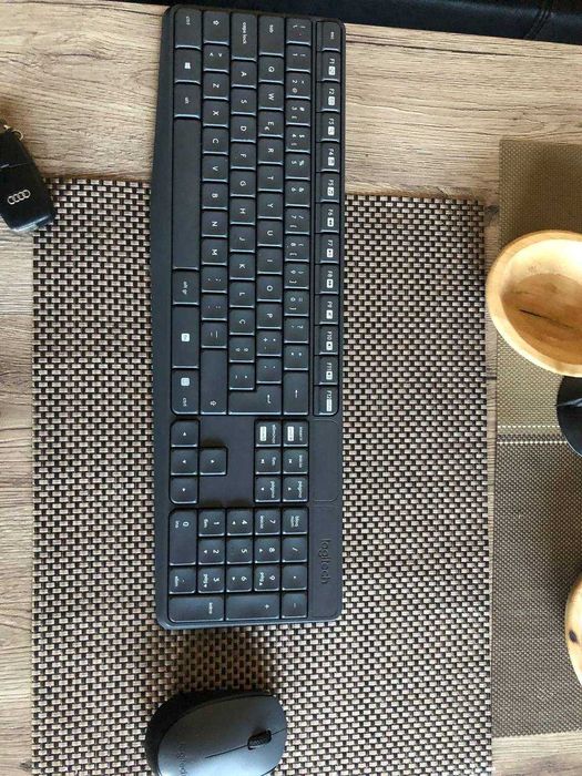 Logitech MK235 Myszka + Klawiatura