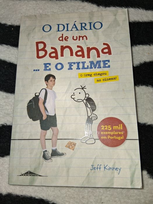 Livro O Diário de um Banana ...e o filme Algueirão-Mem Martins • OLX.pt