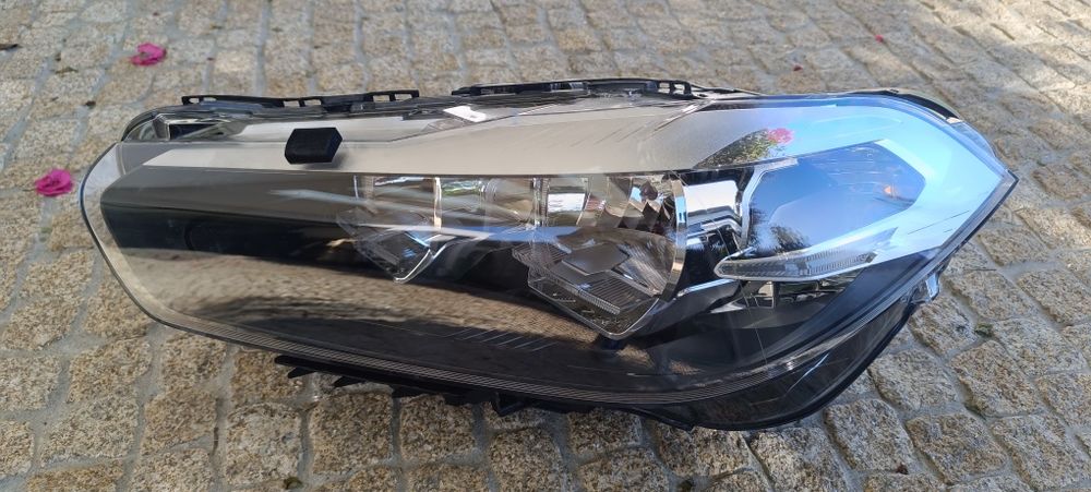 Farol BMW X2 F39
