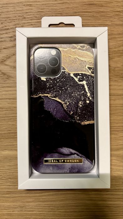 Etui iPhone 12 Ideal of Sweden
