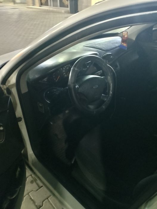 Продам Ford focus