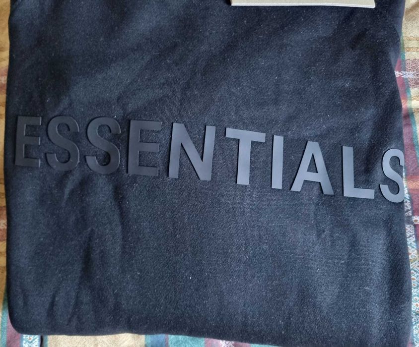 Sweatshirt preta