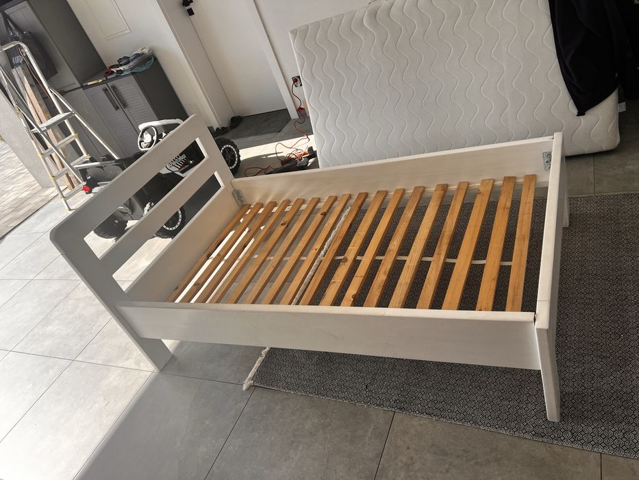 Łóżko dziecięce drewno stolarz