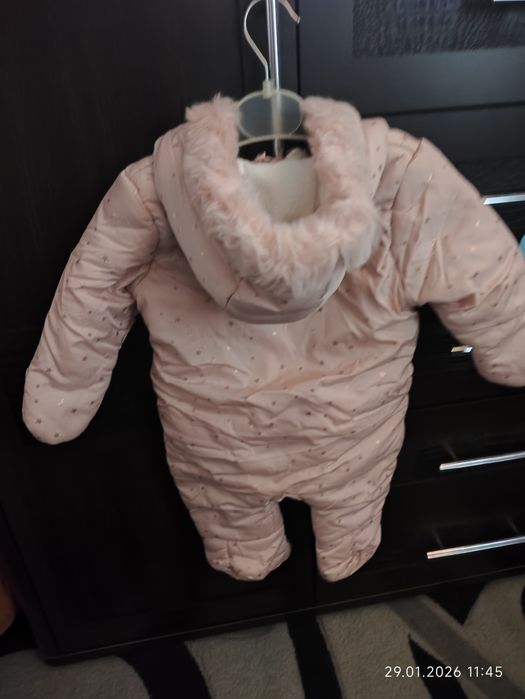 Продам уомбінезон 62 розмір