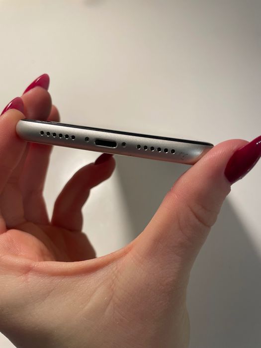 iphone 11 biały 64 gb