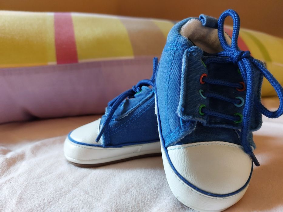 Buty na stopę 10, 11 cm, niechodki, trampki dla maluszka rozmiar 19/20