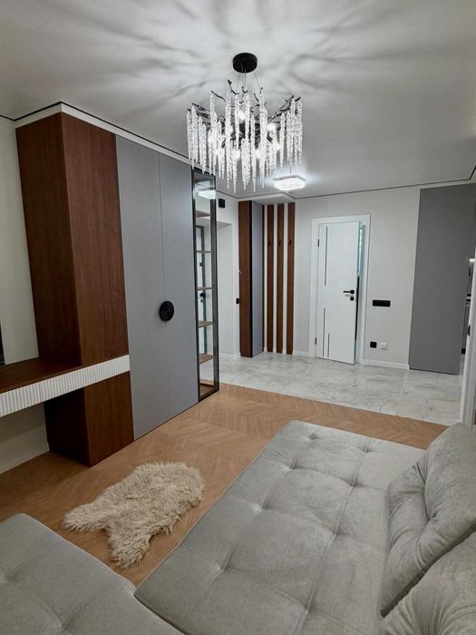 Стильна квартира поблизу ТРЦ Подоляни