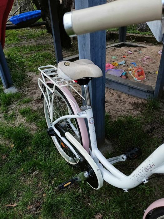 Śliczny rower damski miejski