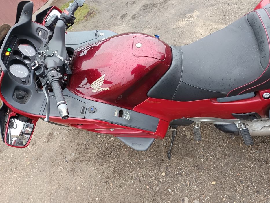 Hondal st 1100 pan european