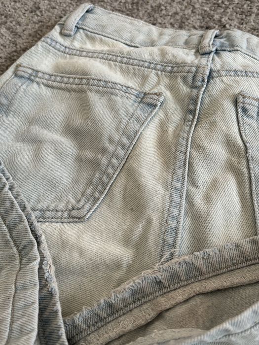 Jasne jeansy pull&bear