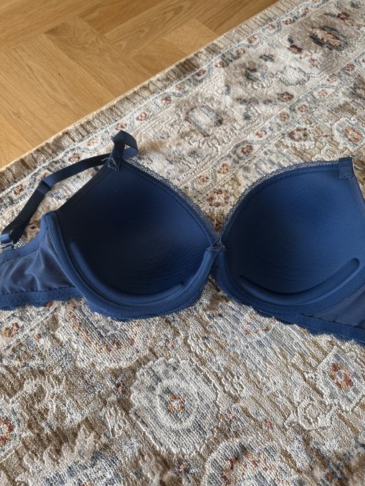 Biustonosz Calvine Klaine 75 DD