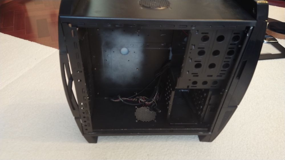 Caixa pc NZXT     .